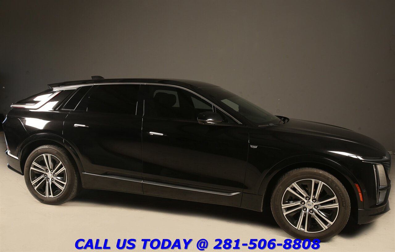 2024 Cadillac LYRIQ 2024 Luxury 1 AWD CARPLAY PANO ADAPT CRUISE 36K ML - Photo 7 - Houston, TX 77031
