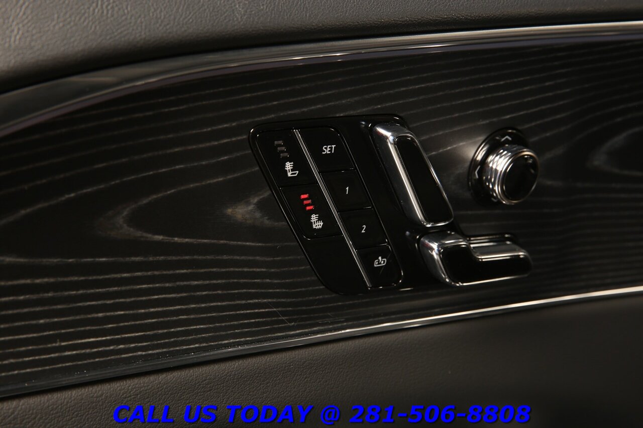 2024 Cadillac LYRIQ 2024 Luxury 1 AWD CARPLAY PANO ADAPT CRUISE 36K ML - Photo 10 - Houston, TX 77031