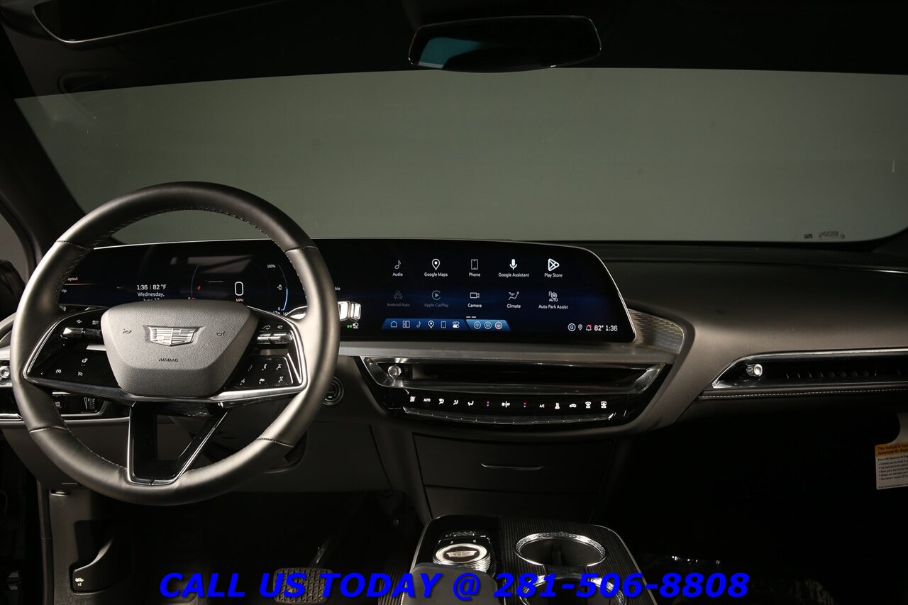 2024 Cadillac LYRIQ 2024 Luxury 1 AWD CARPLAY PANO ADAPT CRUISE 36K ML - Photo 3 - Houston, TX 77031