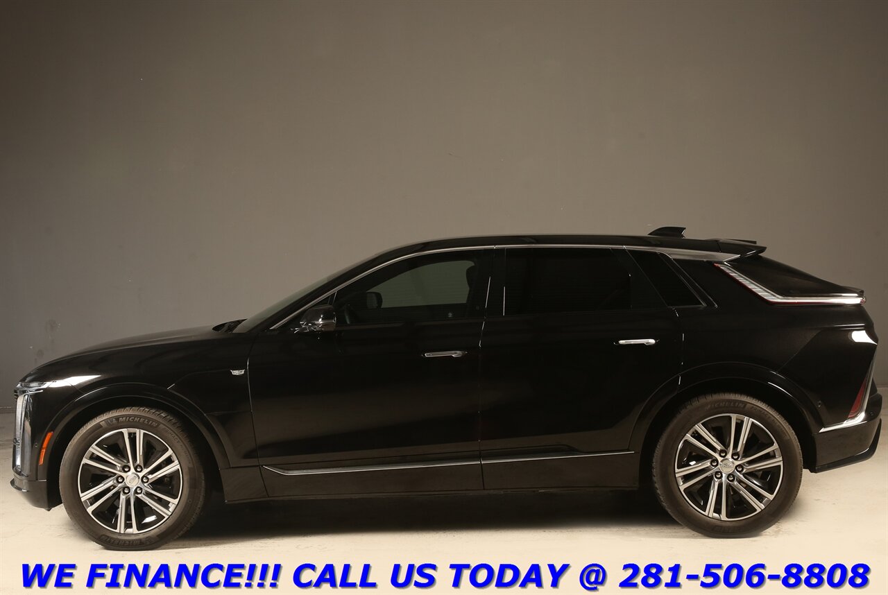 2024 Cadillac LYRIQ 2024 Luxury 1 AWD CARPLAY PANO ADAPT CRUISE 36K ML - Photo 4 - Houston, TX 77031