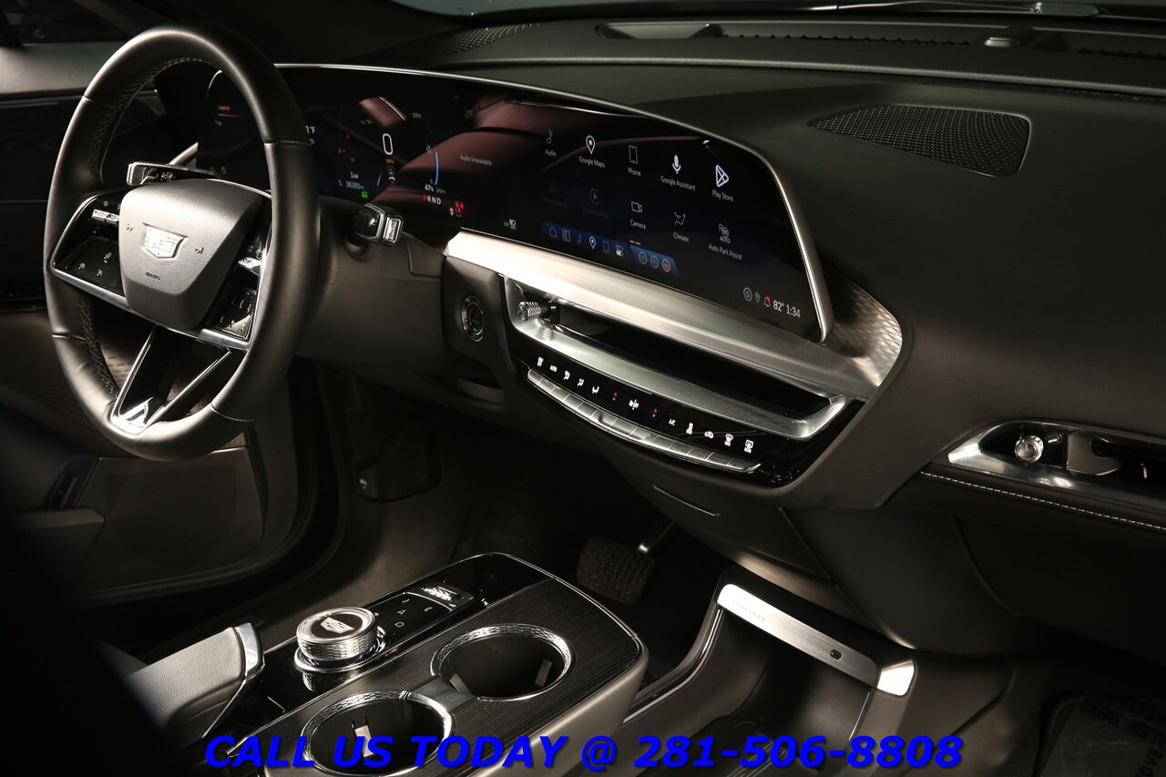 2024 Cadillac LYRIQ 2024 Luxury 1 AWD CARPLAY PANO ADAPT CRUISE 36K ML - Photo 20 - Houston, TX 77031
