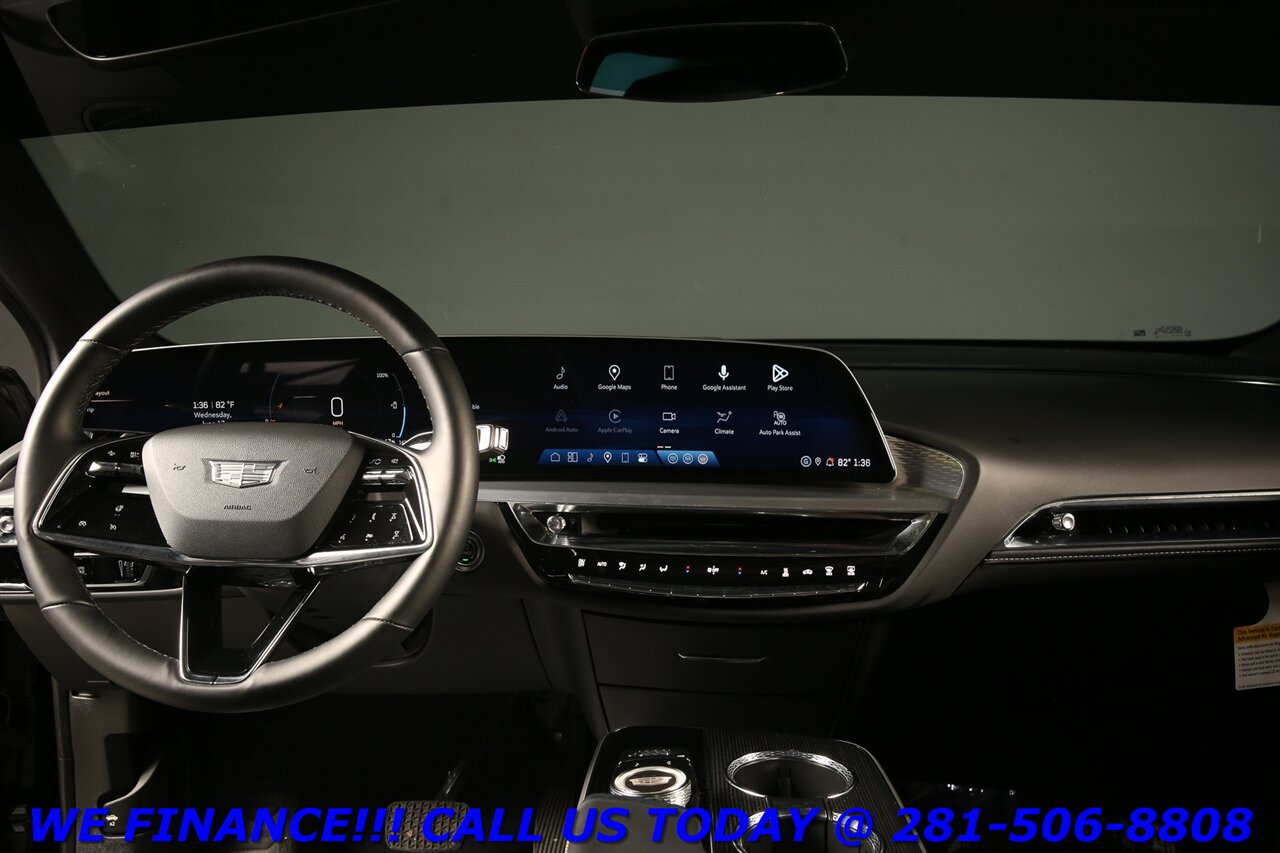 2024 Cadillac LYRIQ 2024 Luxury 1 AWD CARPLAY PANO ADAPT CRUISE 36K ML - Photo 3 - Houston, TX 77031
