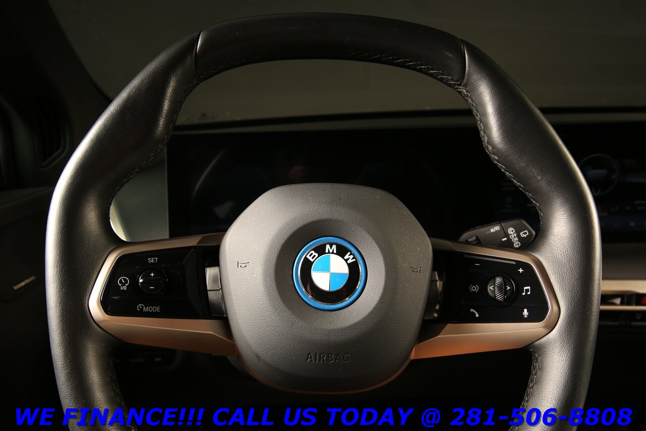 2025 BMW iX 2025 xDrive50 AWD SPORT HUD PANO DRV-ASST 17K MLS - Photo 14 - Houston, TX 77031
