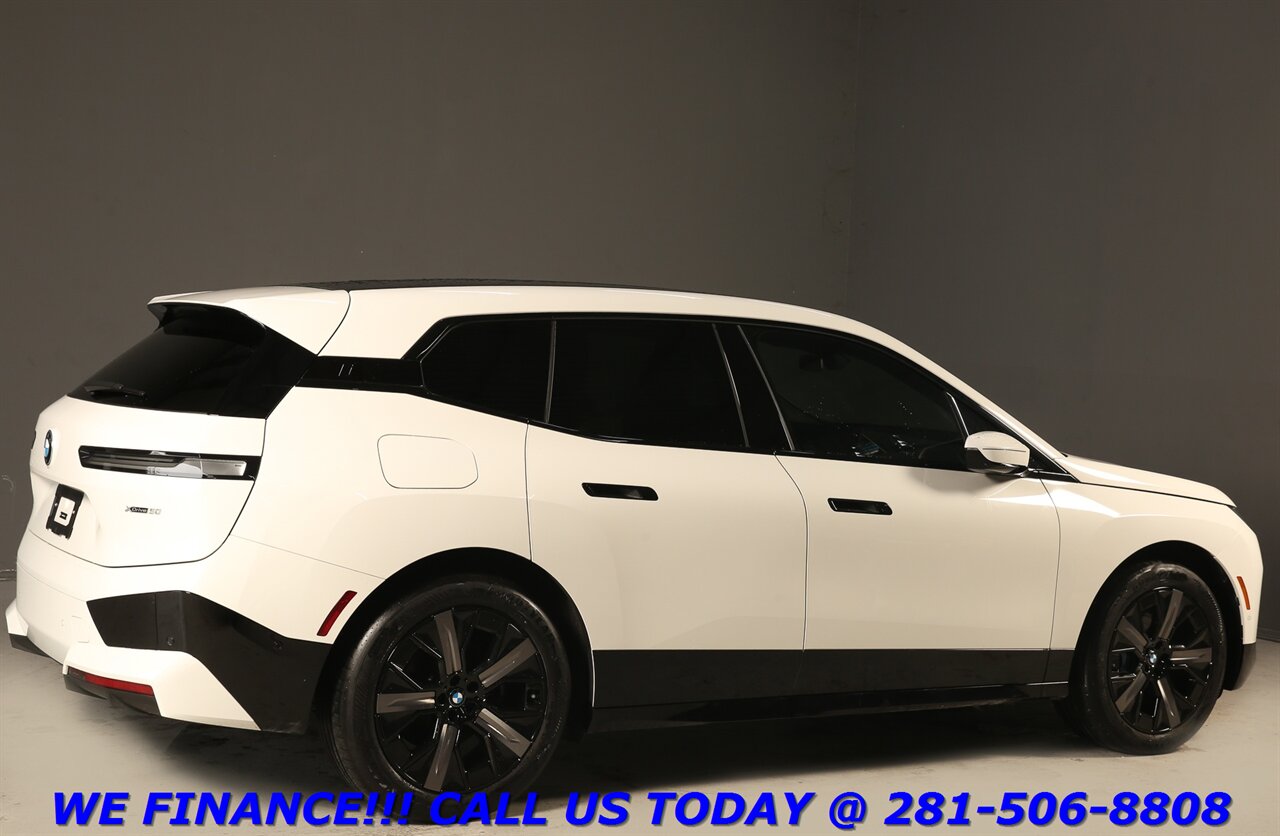 2025 BMW iX 2025 xDrive50 AWD SPORT HUD PANO DRV-ASST 17K MLS - Photo 6 - Houston, TX 77031