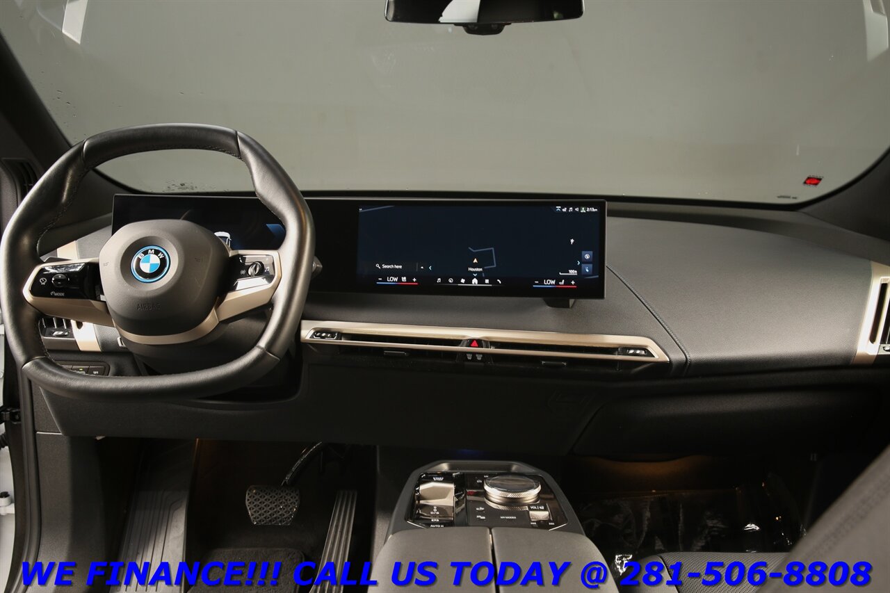 2025 BMW iX 2025 xDrive50 AWD SPORT HUD PANO DRV-ASST 17K MLS - Photo 3 - Houston, TX 77031