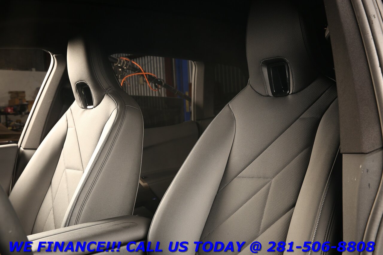 2025 BMW iX 2025 xDrive50 AWD SPORT HUD PANO DRV-ASST 17K MLS - Photo 12 - Houston, TX 77031