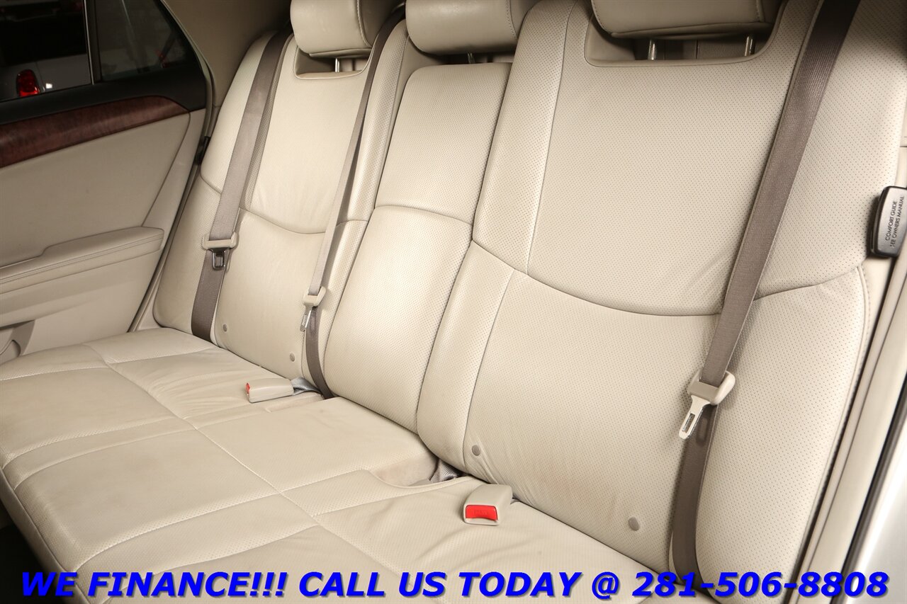 2011 Toyota TOYOTA AVALON LIMITED NAVIGATION SUN HEAT/COOL SEAT CAMERA WOOD   - Photo 22 - Houston, TX 77031