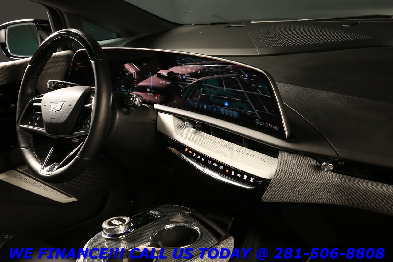 2025 Cadillac OPTIQ 2025 Sport AWD NAV PANO ADAPT BLIND 7K MILES!! - Photo 20 - Houston, TX 77031