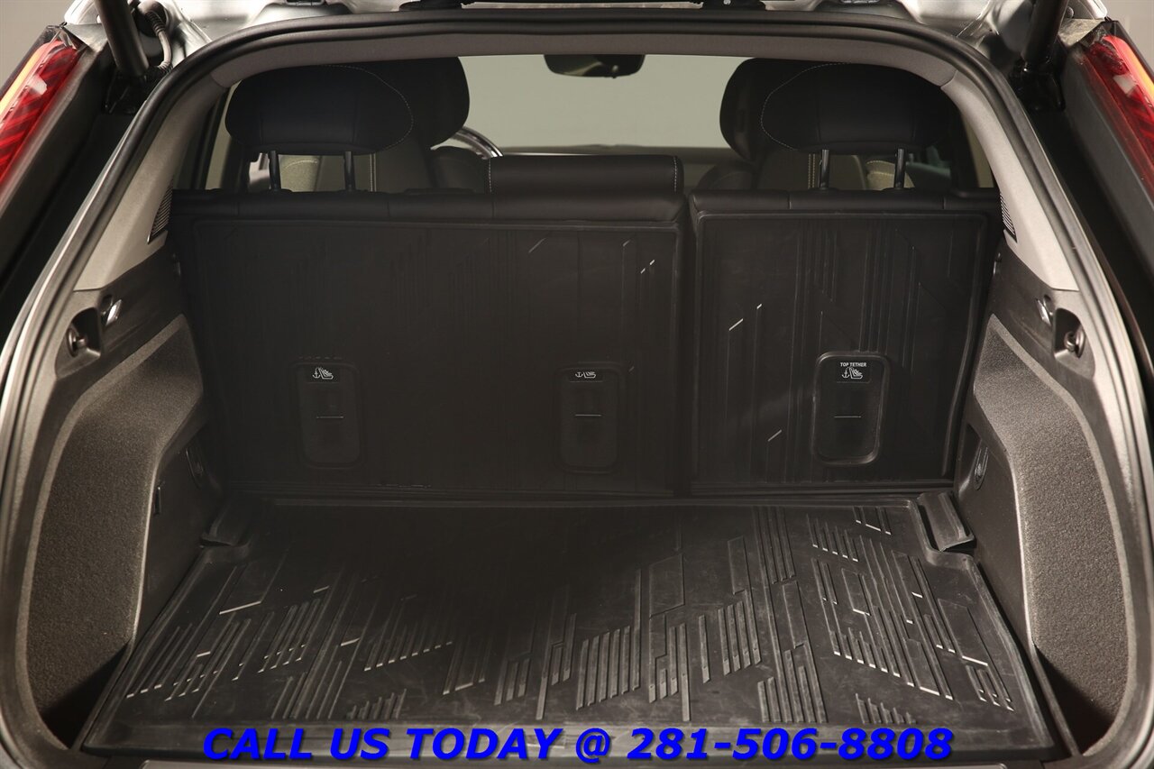 2025 Cadillac OPTIQ 2025 Sport AWD NAV PANO SUPERCRUISE BLIND 7K Mi   - Photo 24 - Houston, TX 77031
