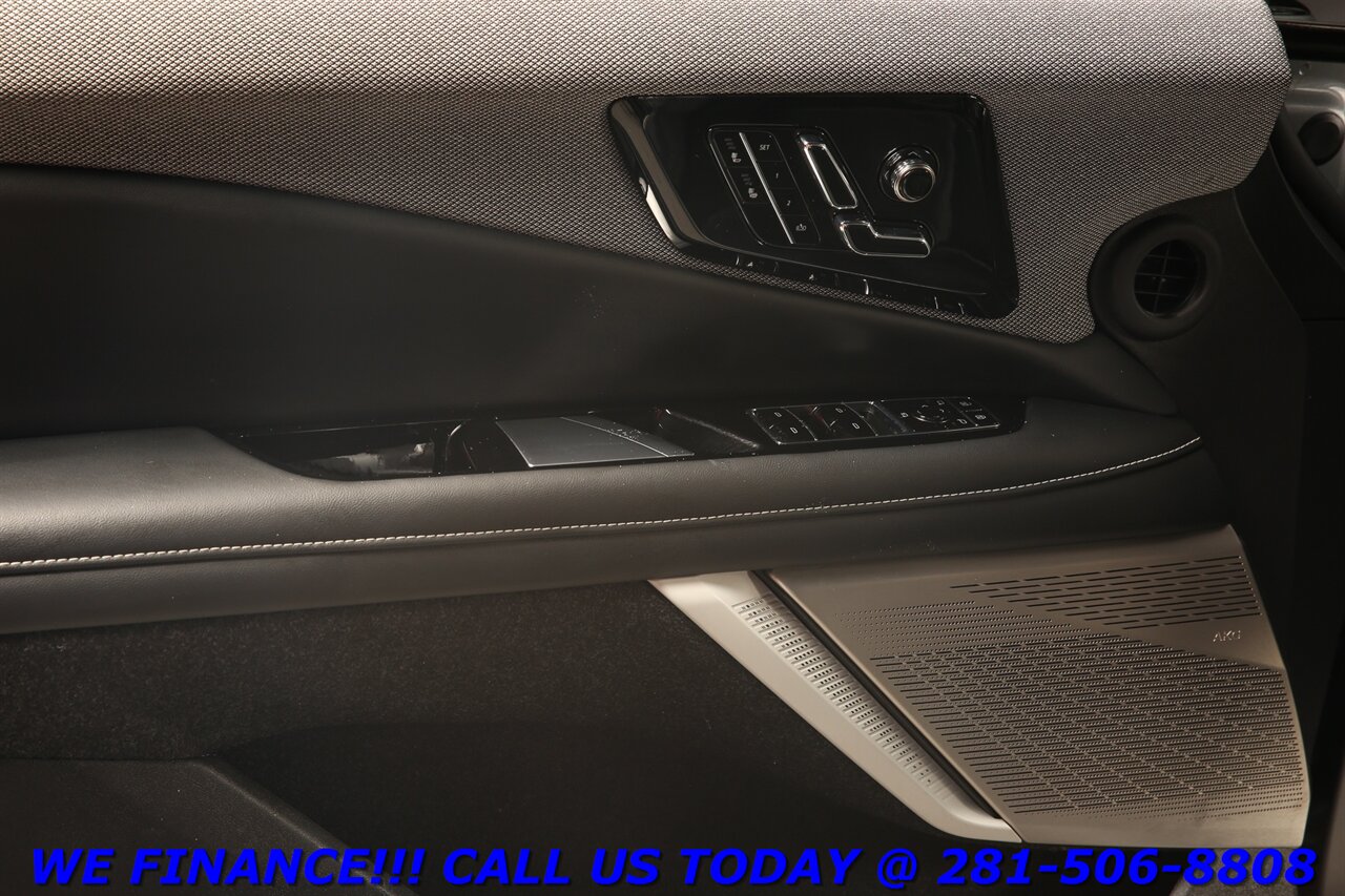 2025 Cadillac OPTIQ 2025 Sport AWD NAV PANO ADAPT BLIND 7K MILES!! - Photo 27 - Houston, TX 77031