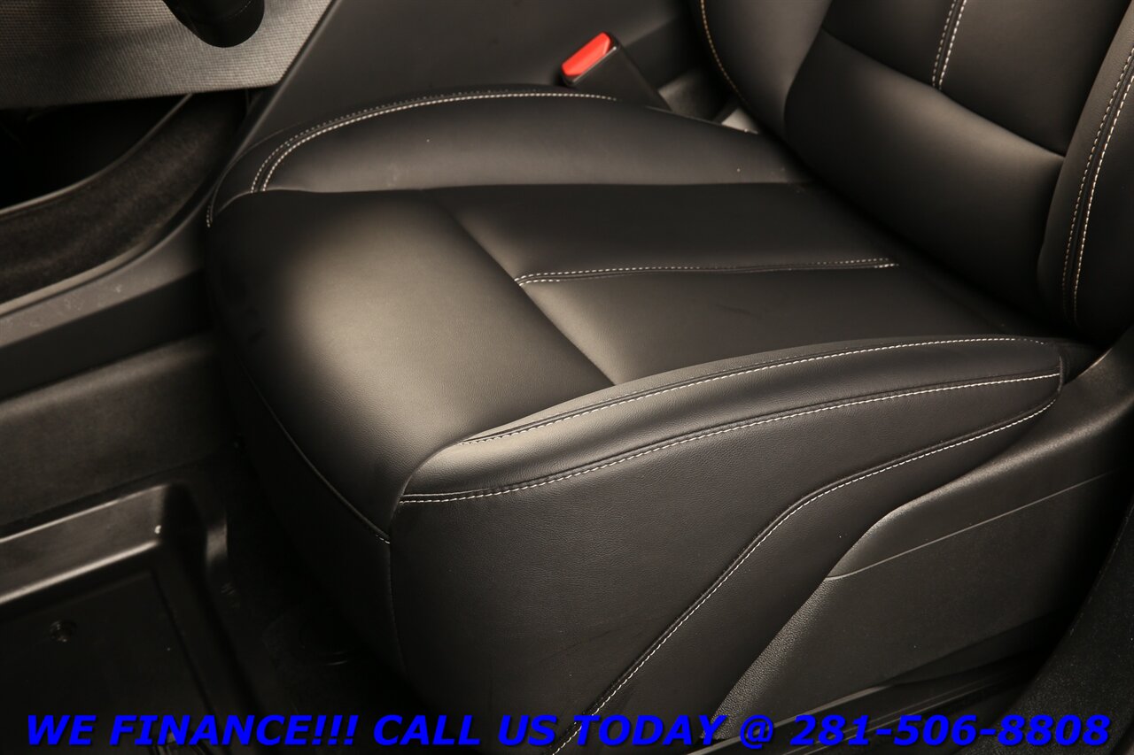2025 Cadillac OPTIQ 2025 Sport AWD NAV PANO ADAPT BLIND 7K MILES!! - Photo 14 - Houston, TX 77031