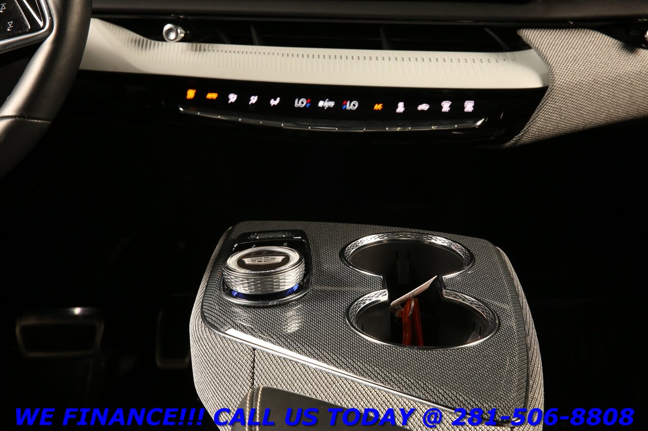2025 Cadillac OPTIQ 2025 Sport AWD NAV PANO ADAPT BLIND 7K MILES!! - Photo 26 - Houston, TX 77031