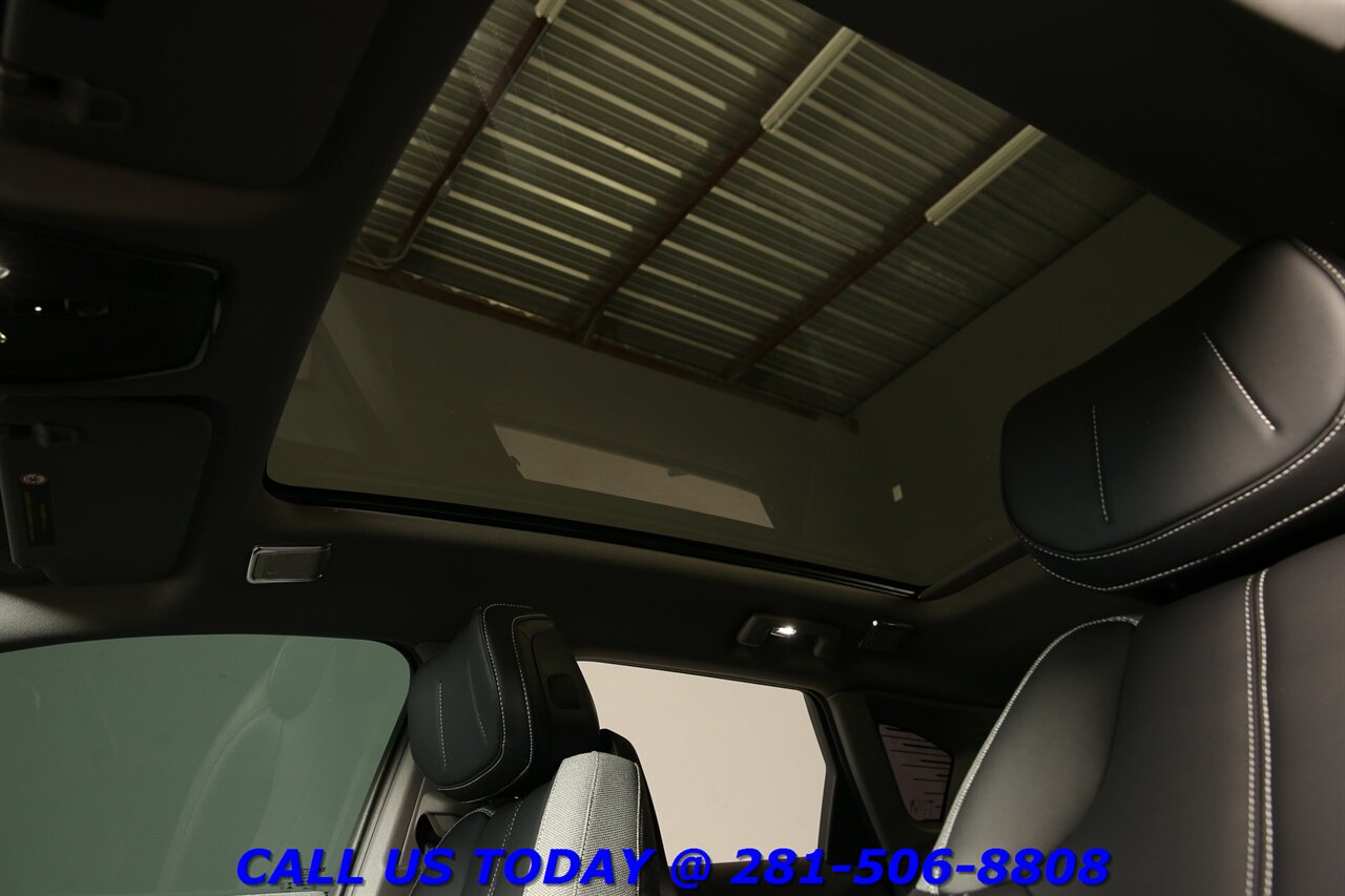2025 Cadillac OPTIQ 2025 Sport AWD NAV PANO SUPERCRUISE BLIND 7K Mi   - Photo 12 - Houston, TX 77031