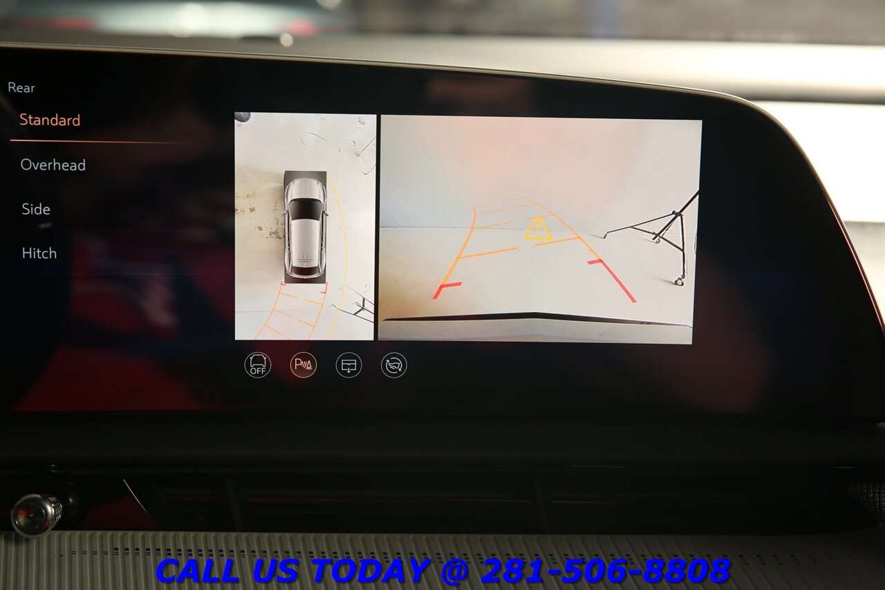 2025 Cadillac OPTIQ 2025 Sport AWD NAV PANO SUPERCRUISE BLIND 7K Mi   - Photo 19 - Houston, TX 77031