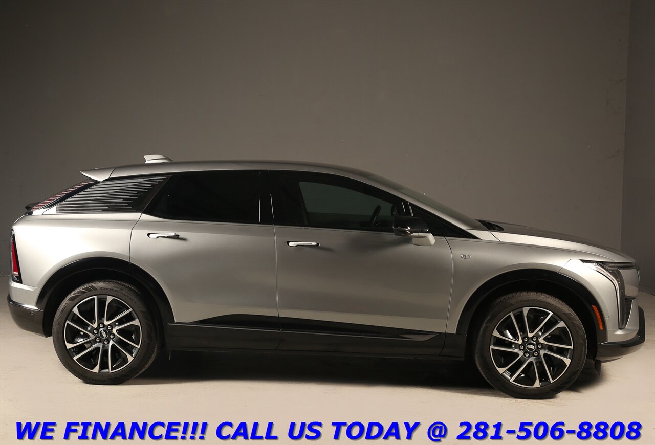 2025 Cadillac OPTIQ 2025 Sport AWD NAV PANO ADAPT BLIND 7K MILES!! - Photo 30 - Houston, TX 77031