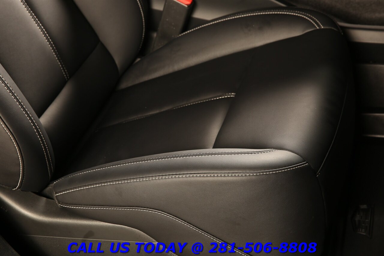 2025 Cadillac OPTIQ 2025 Sport AWD NAV PANO SUPERCRUISE BLIND 7K Mi   - Photo 22 - Houston, TX 77031