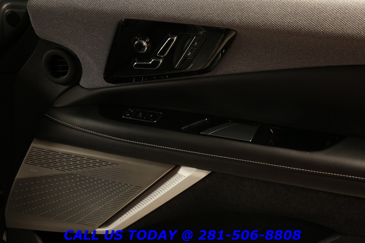 2025 Cadillac OPTIQ 2025 Sport AWD NAV PANO SUPERCRUISE BLIND 7K Mi   - Photo 28 - Houston, TX 77031
