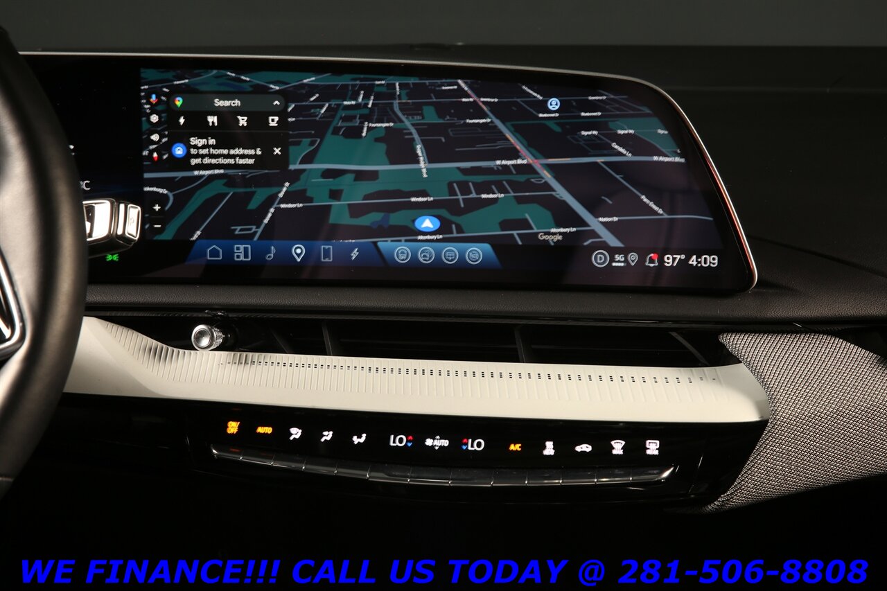 2025 Cadillac OPTIQ 2025 Sport AWD NAV PANO ADAPT BLIND 7K MILES!! - Photo 18 - Houston, TX 77031