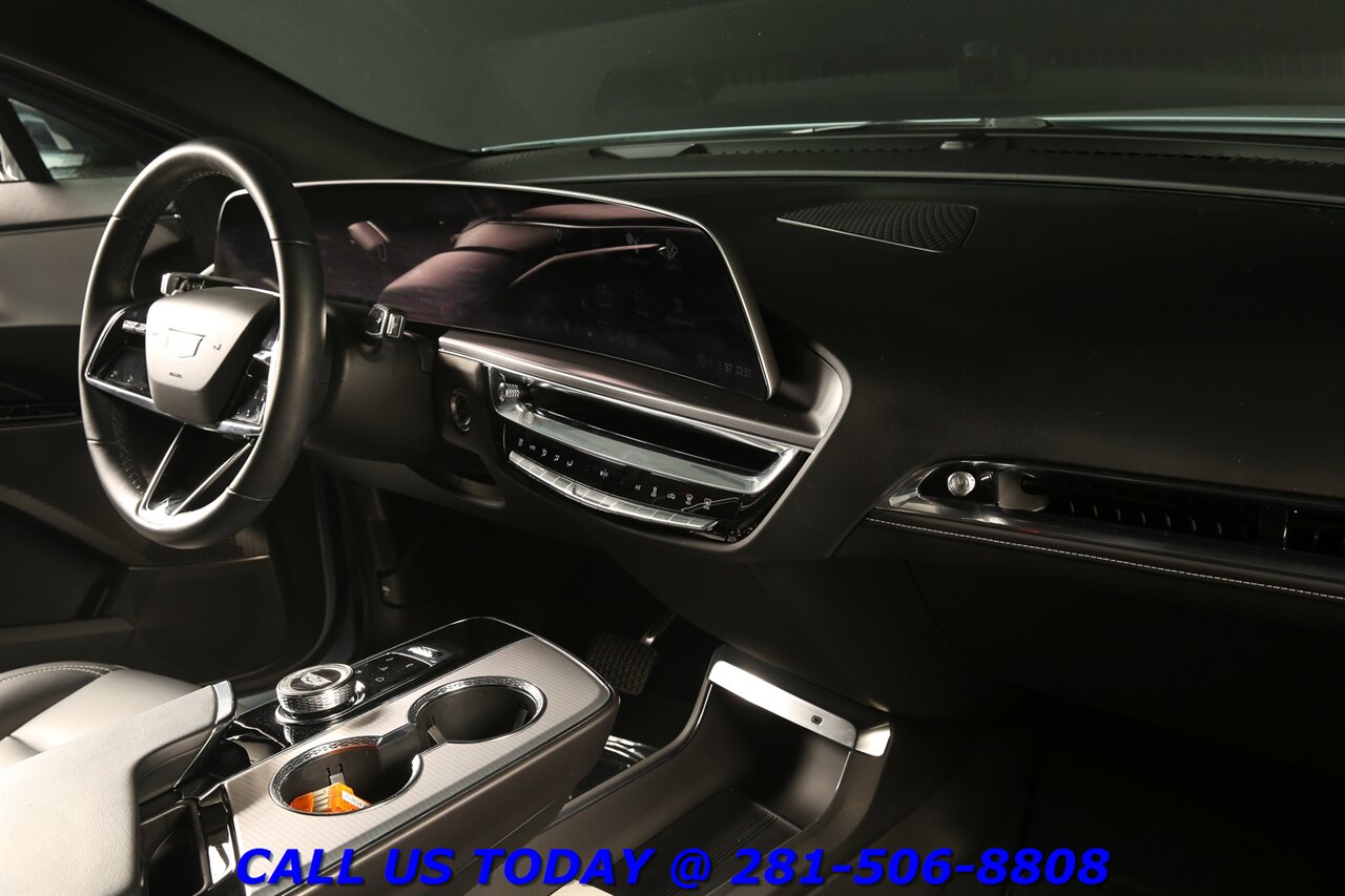 2024 Cadillac LYRIQ 2024 Tech CARPLAY PANO ADAPT 15K MLS!! - Photo 20 - Houston, TX 77031