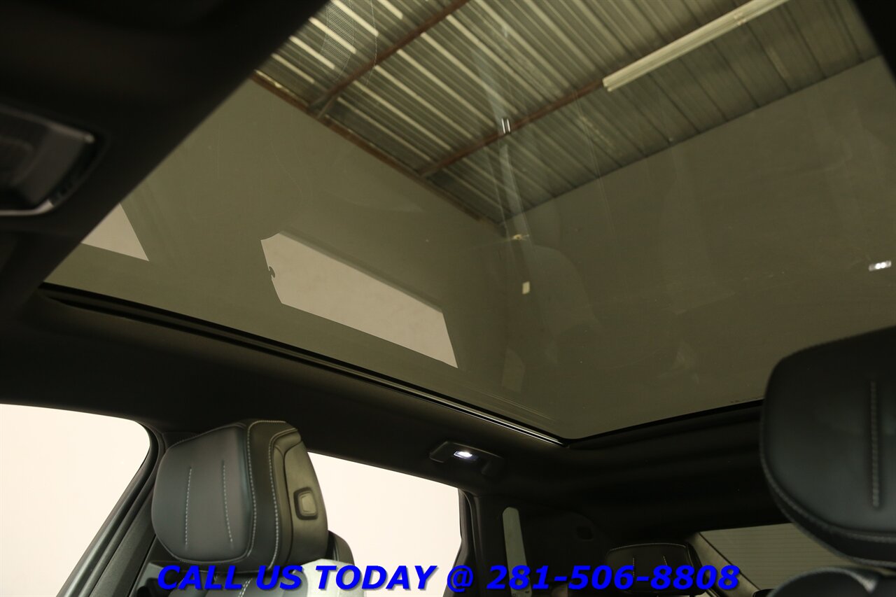 2024 Cadillac LYRIQ 2024 Tech CARPLAY PANO ADAPT 15K MLS!! - Photo 12 - Houston, TX 77031
