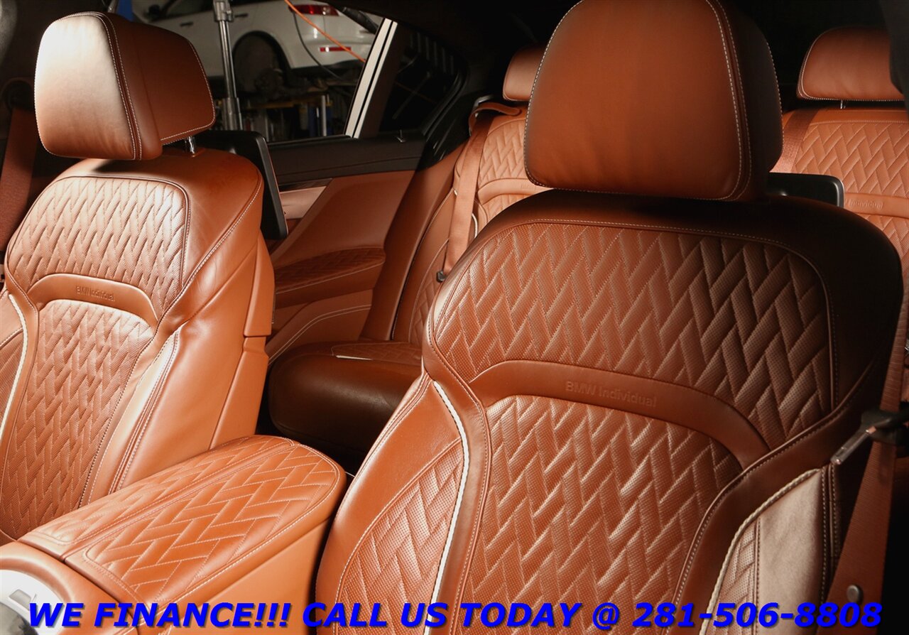 2022 BMW 2022 M760i xDrive V12 AWD PANO ACTIVE CRUISE 34K - Photo 12 - Houston, TX 77031