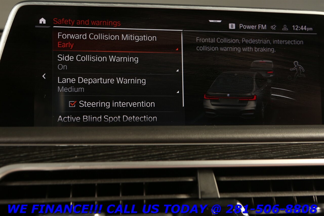 2022 BMW 2022 M760i xDrive V12 AWD PANO ACTIVE CRUISE 34K - Photo 17 - Houston, TX 77031