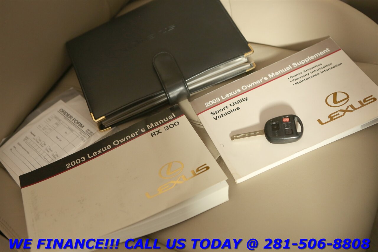 2003 Lexus LEXUS RX 300 SUN LEATHER WOOD ROOF RACK BOOKS & MANUALS - Photo 26 - Houston, TX 77031