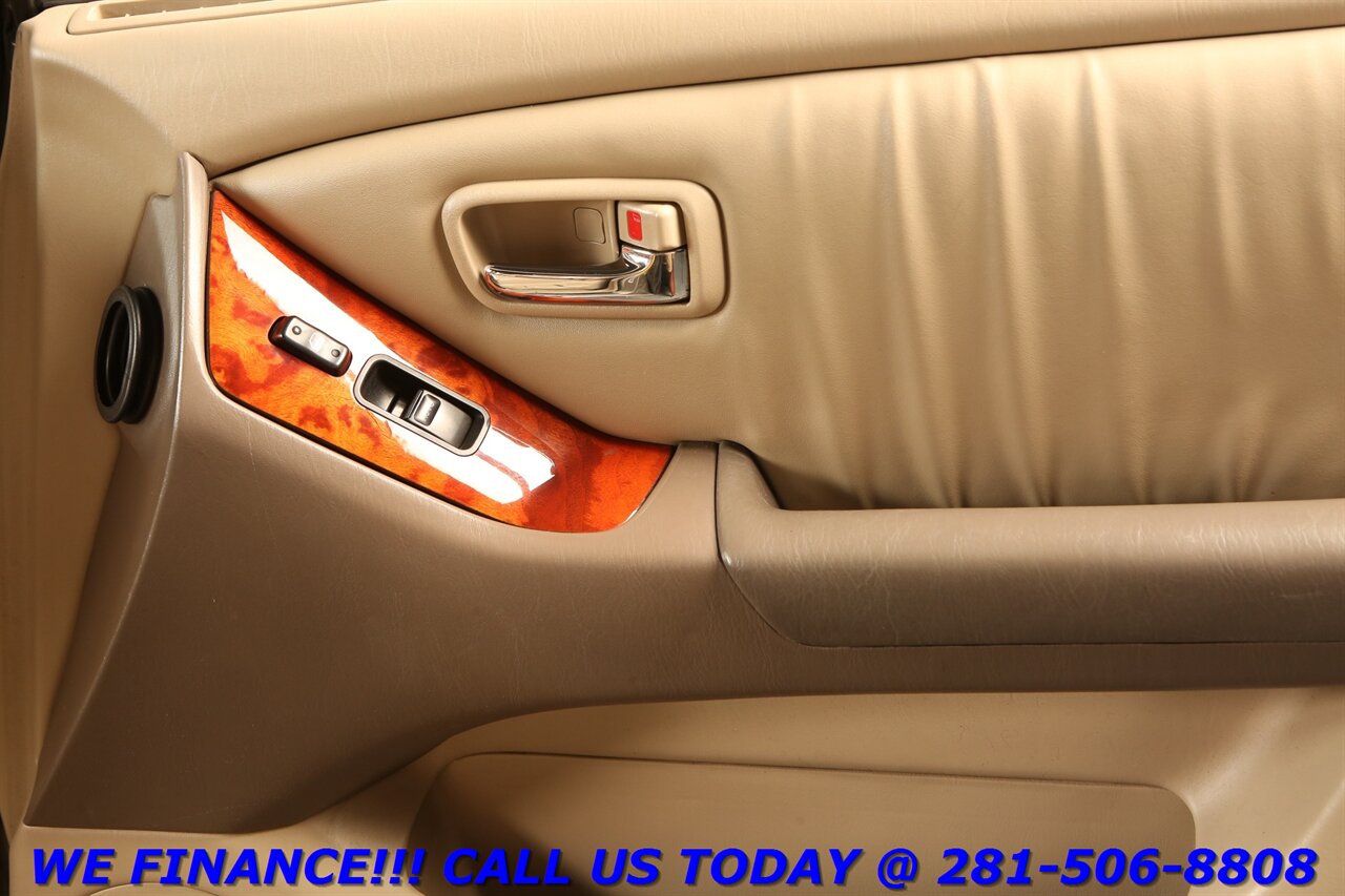 2003 Lexus LEXUS RX 300 SUN LEATHER WOOD ROOF RACK BOOKS & MANUALS - Photo 25 - Houston, TX 77031