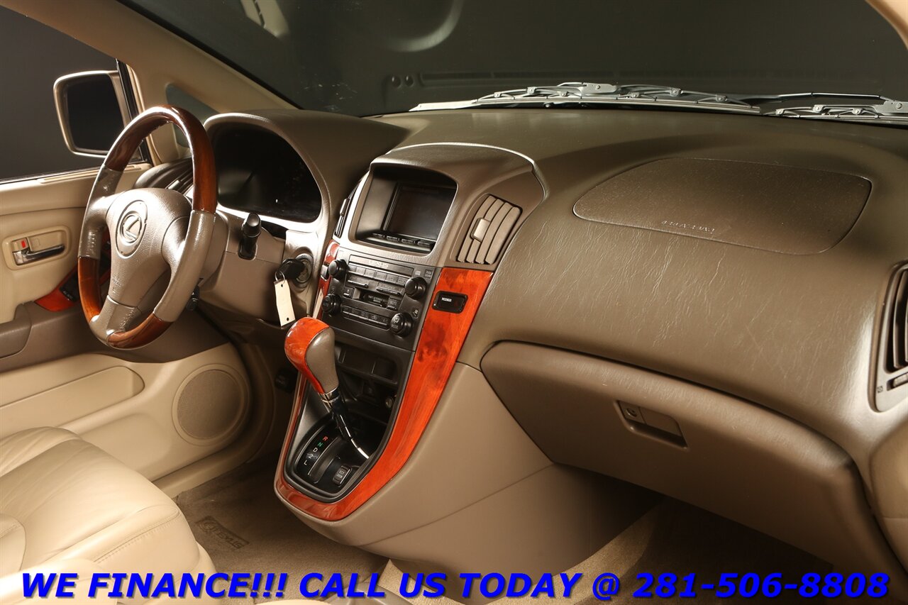 2003 Lexus LEXUS RX 300 SUN LEATHER WOOD ROOF RACK BOOKS & MANUALS - Photo 17 - Houston, TX 77031