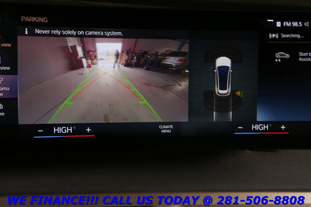 2023 BMW iX 2023 xDrive50 AWD NAV PANO BLIND HEATSEAT 31K   - Photo 19 - Houston, TX 77031