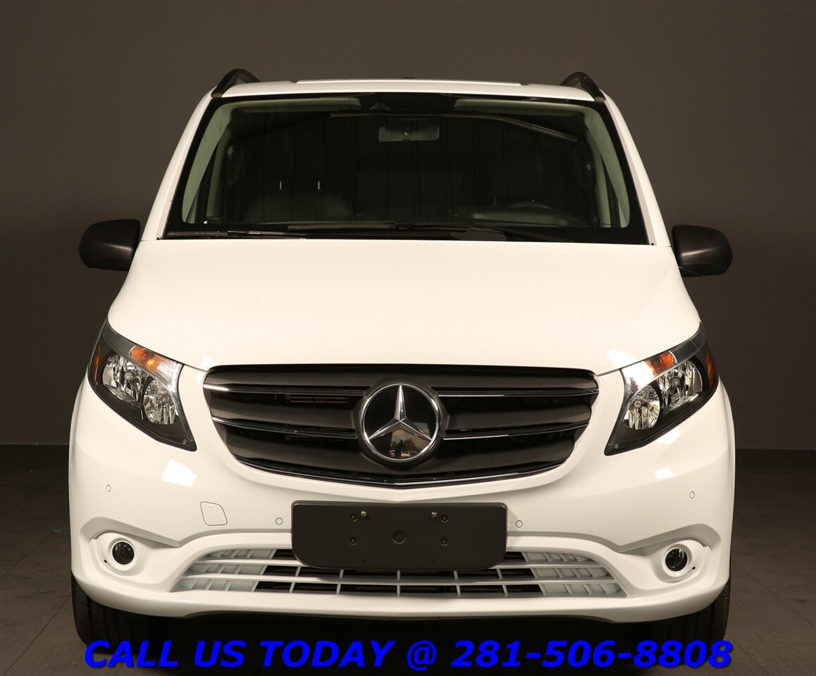 2022 Mercedes-Benz Metris 2022 NAV 6-PASS CAPTAINS CAMERA WORKSTATION 21K Mi   - Photo 9 - Houston, TX 77031