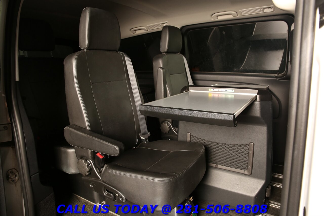 2022 Mercedes-Benz Metris 2022 NAV 6-PASS CAPTAINS CAMERA WORKSTATION 21K Mi   - Photo 21 - Houston, TX 77031
