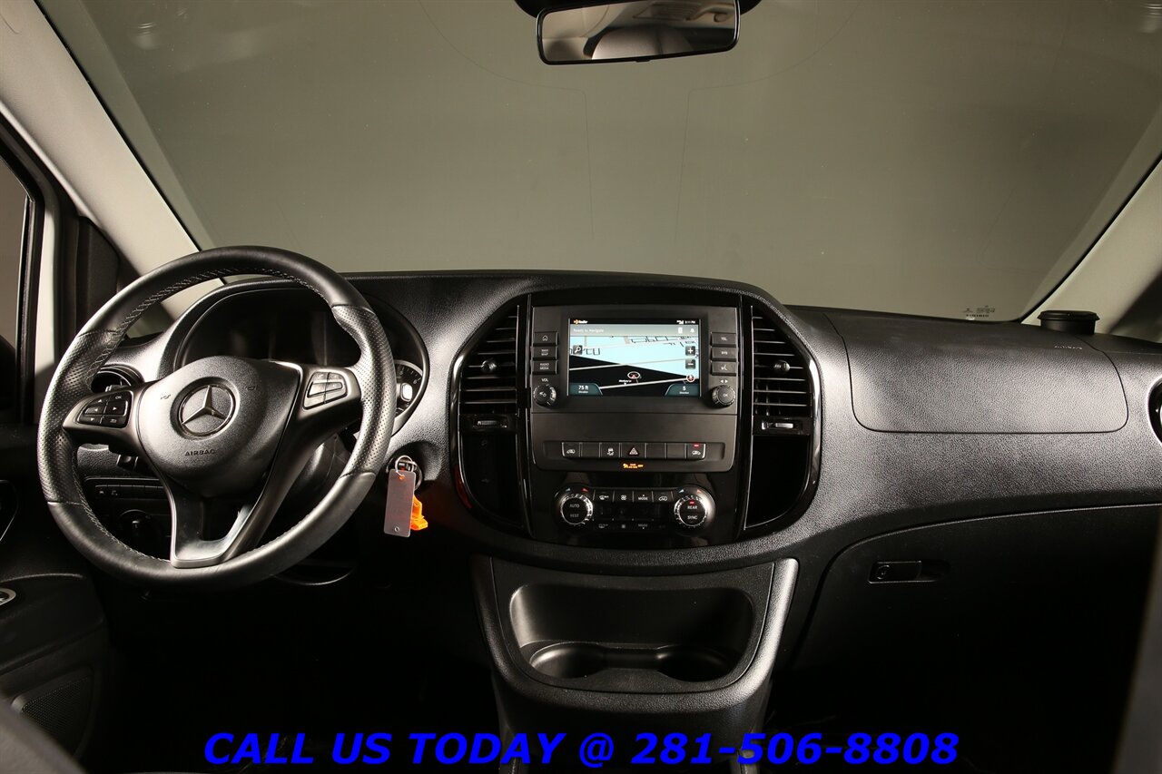 2022 Mercedes-Benz Metris 2022 NAV 6-PASS CAPTAINS CAMERA WORKSTATION 21K Mi   - Photo 3 - Houston, TX 77031