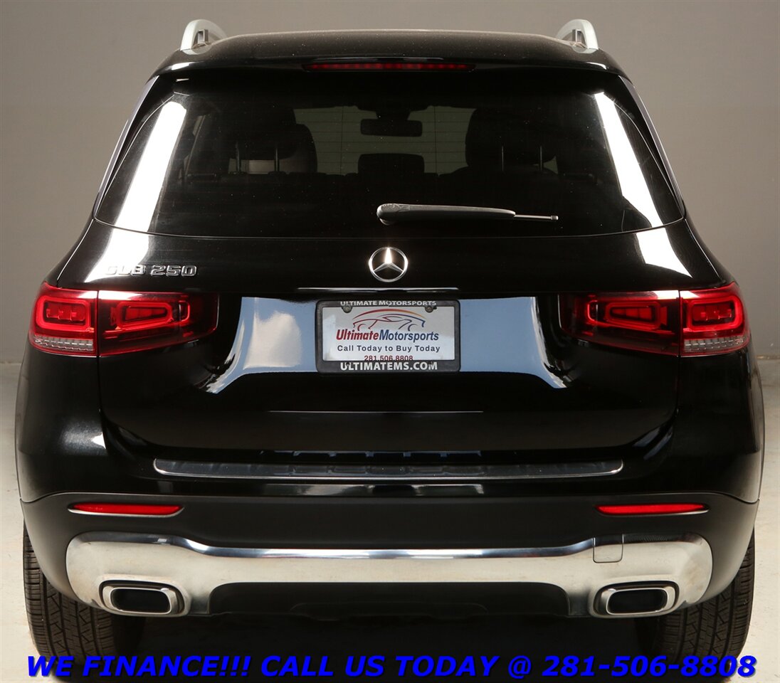 2020 Mercedes-Benz GLB 2020 GLB 250 7PASS 3ROW PREM PKG BLIS NAV AMBIENT - Photo 5 - Houston, TX 77031