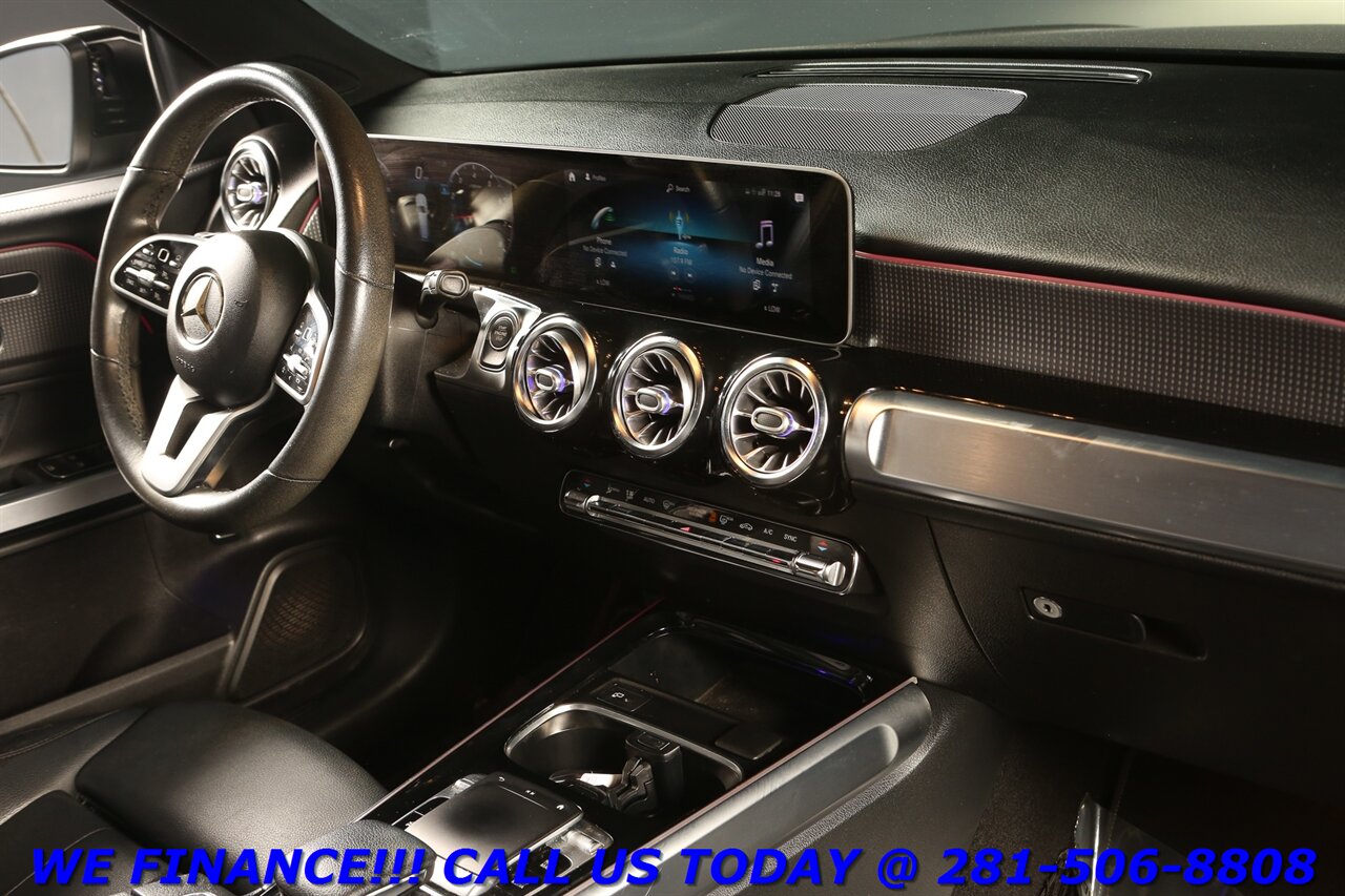 2020 Mercedes-Benz GLB 2020 GLB 250 7PASS 3ROW PREM PKG BLIS NAV AMBIENT - Photo 18 - Houston, TX 77031