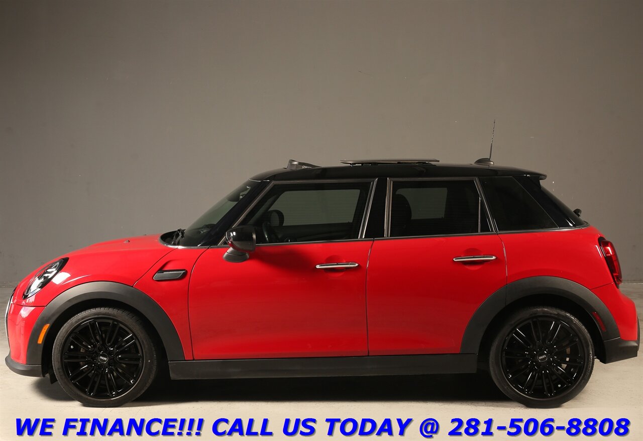 2022 MINI Cooper 2022 Oxford Edition PANO HEATSEAT CAMERA 24K MLS   - Photo 4 - Houston, TX 77031