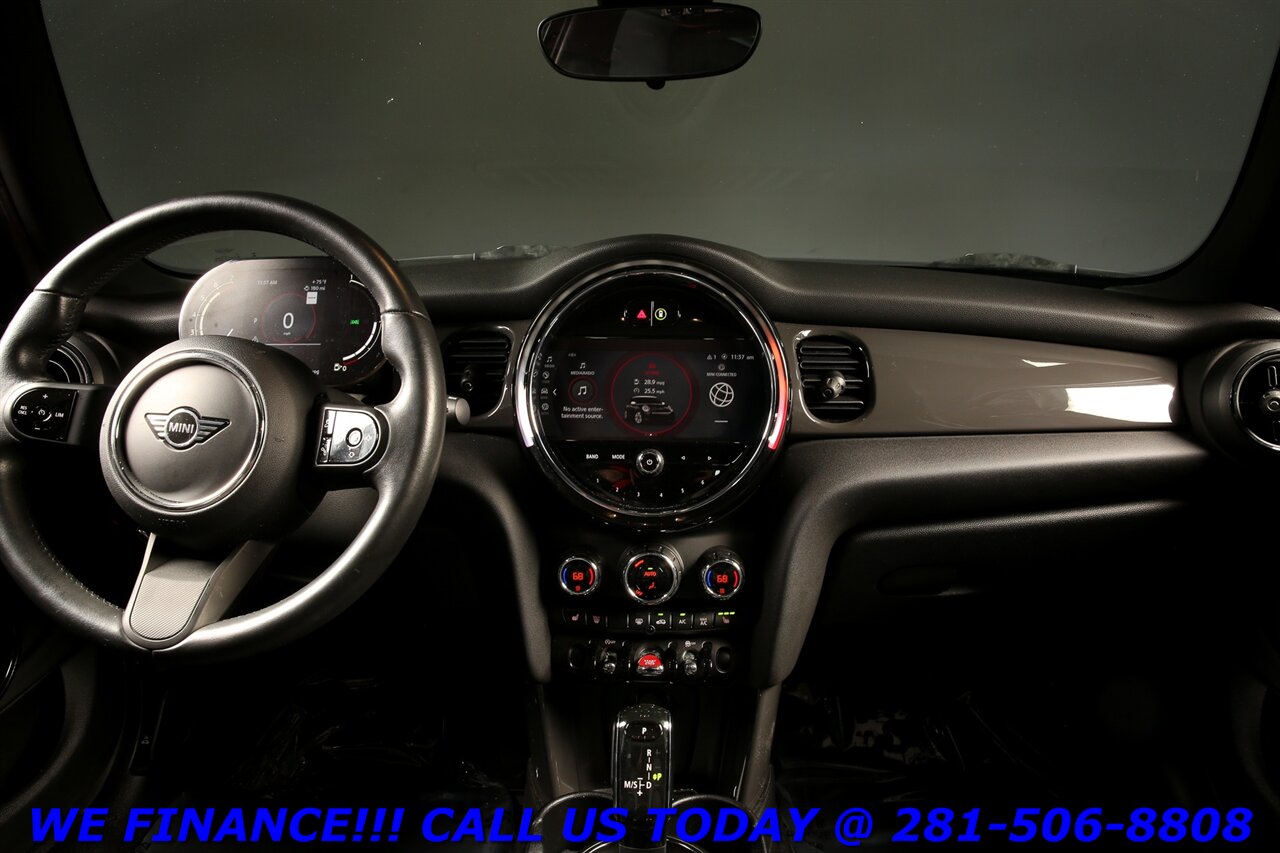 2022 MINI Cooper 2022 Oxford Edition PANO HEATSEAT CAMERA 24K MLS   - Photo 3 - Houston, TX 77031