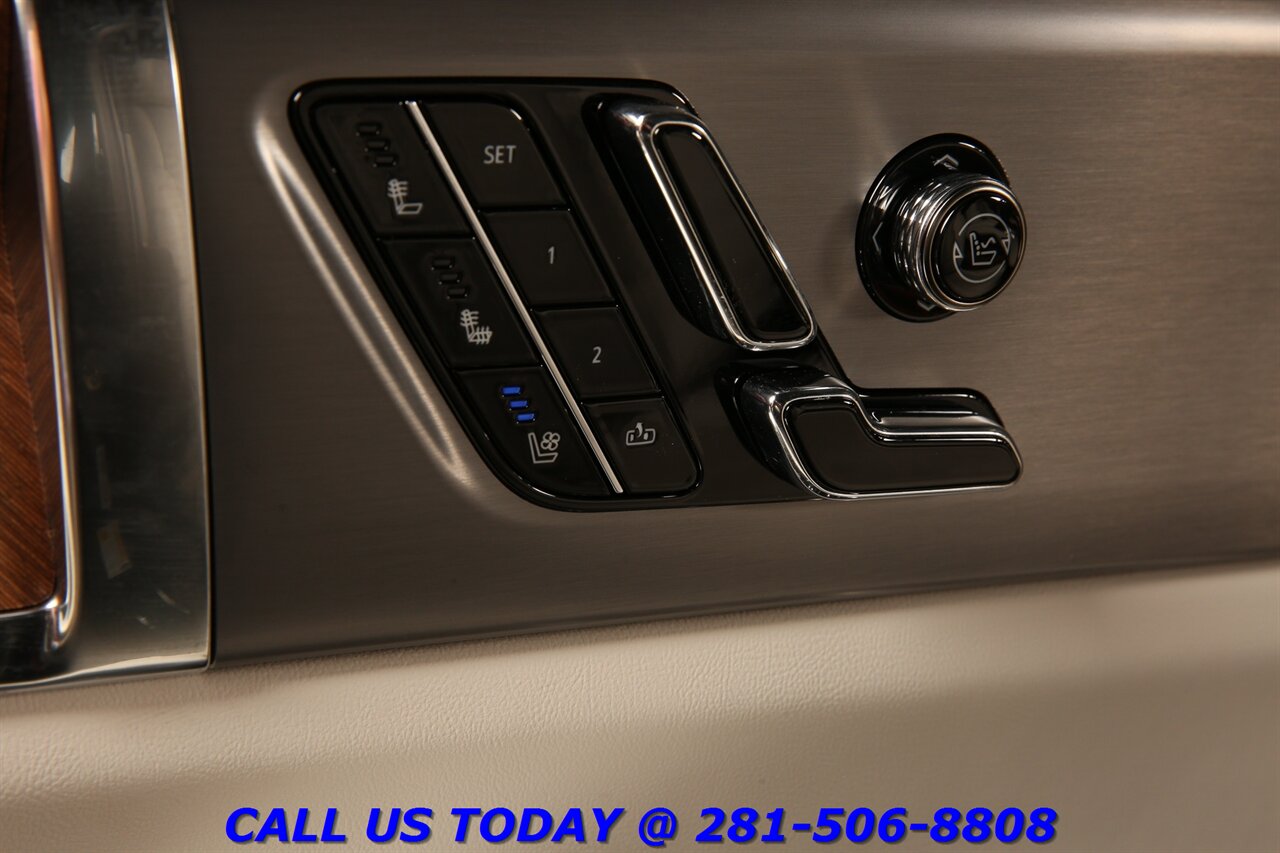 2026 Cadillac VISTIQ 2026 Luxury AWD NAV PANO SUPERCRUISE 6PASS 1K Mi   - Photo 9 - Houston, TX 77031