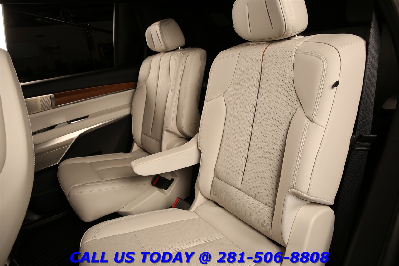 2026 Cadillac VISTIQ 2026 Luxury AWD NAV PANO SUPERCRUISE 6PASS 1K Mi   - Photo 22 - Houston, TX 77031