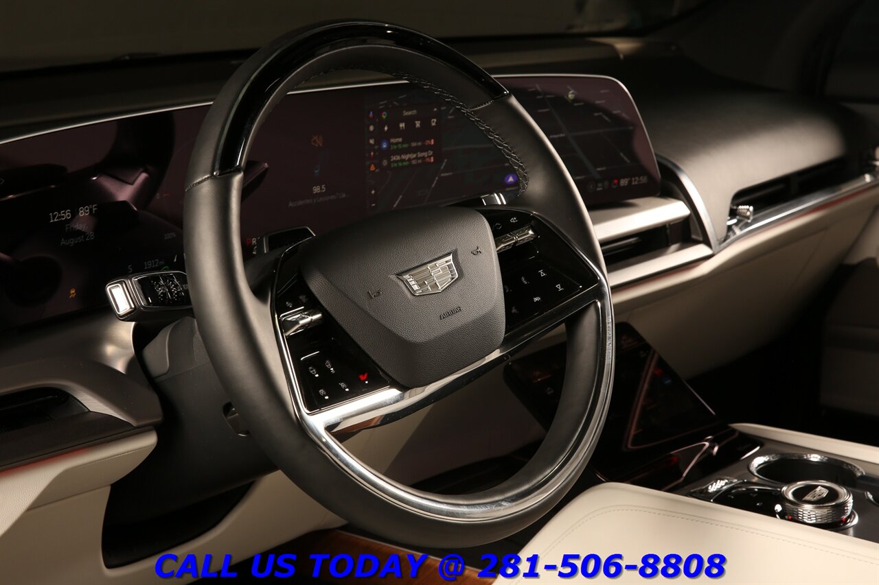 2026 Cadillac VISTIQ 2026 Luxury AWD NAV PANO SUPERCRUISE 6PASS 1K Mi   - Photo 10 - Houston, TX 77031
