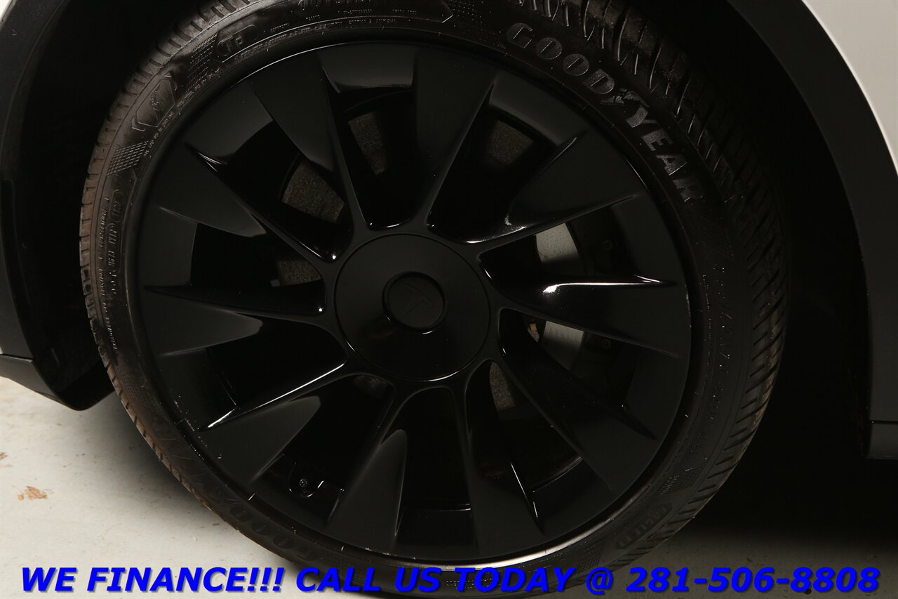 2021 Tesla Model Y 2021 Long Range AWD FSD ACCEL BOOST 3.7S AUTOPILOT   - Photo 24 - Houston, TX 77031
