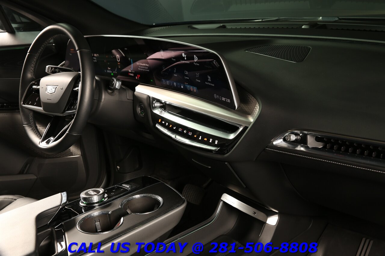 2024 Cadillac LYRIQ 2024 Sport NAV CARPLAY PANO SELFADAPTCRUISE 11K Mi - Photo 19 - Houston, TX 77031