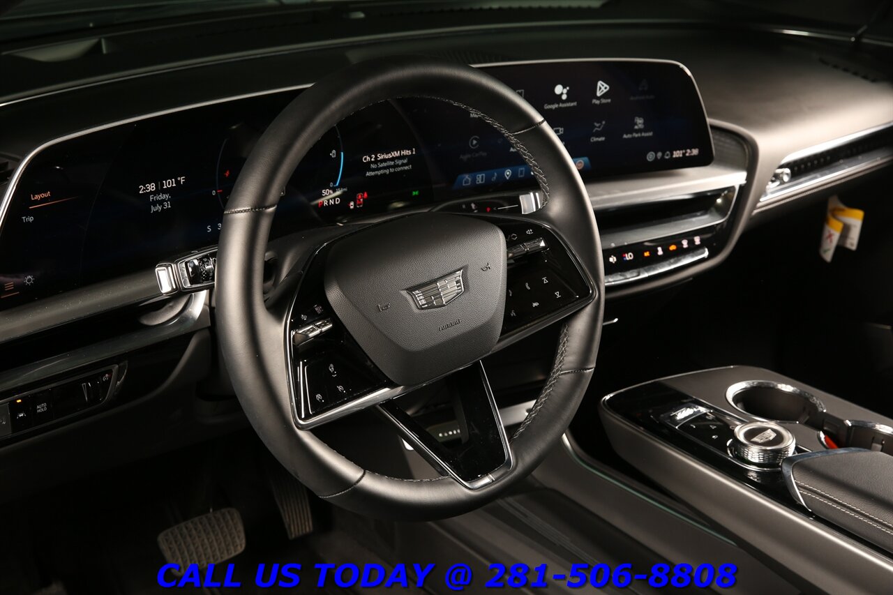 2024 Cadillac LYRIQ 2024 Sport NAV CARPLAY PANO SELFADAPTCRUISE 11K Mi - Photo 10 - Houston, TX 77031