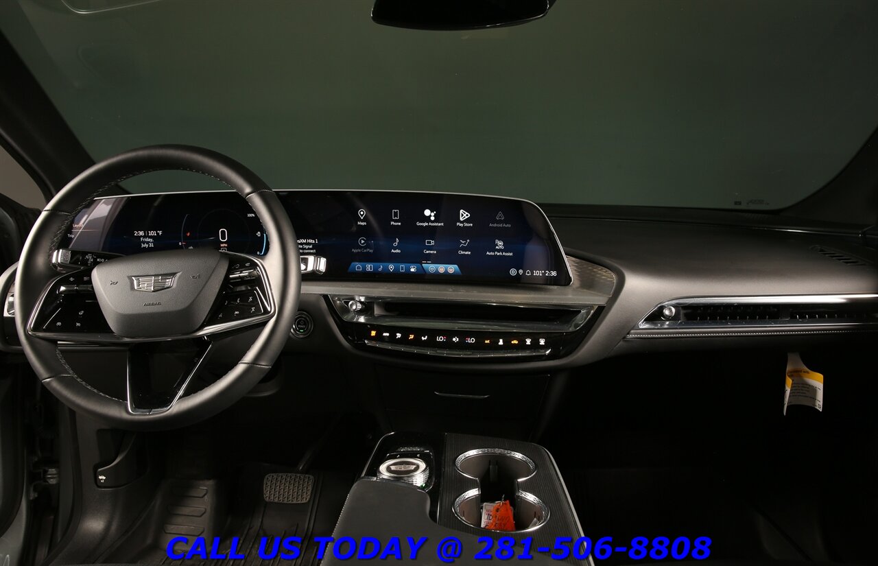 2024 Cadillac LYRIQ 2024 Sport NAV CARPLAY PANO SELFADAPTCRUISE 11K Mi - Photo 3 - Houston, TX 77031