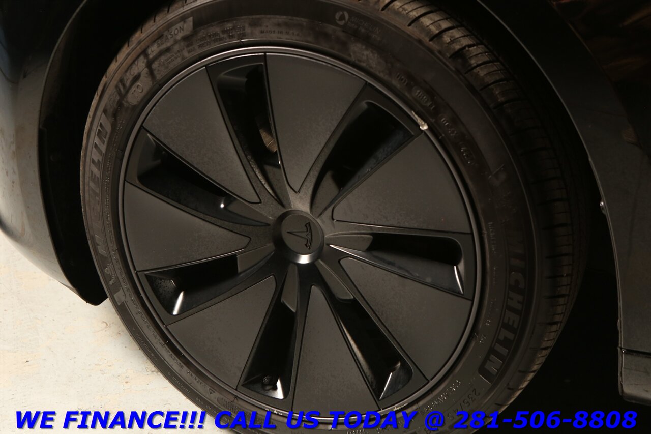 2025 Tesla Model 3 2025 Long Range FSD4 AUTOPILOT PANO CAM 10K MILES - Photo 23 - Houston, TX 77031