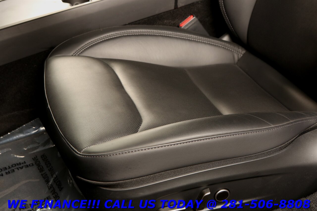 2025 Tesla Model 3 2025 Long Range FSD4 AUTOPILOT PANO CAM 10K MILES - Photo 12 - Houston, TX 77031