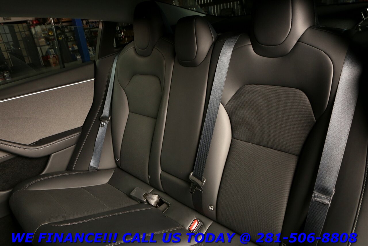 2025 Tesla Model 3 2025 Long Range FSD4 AUTOPILOT PANO CAM 10K MILES - Photo 21 - Houston, TX 77031