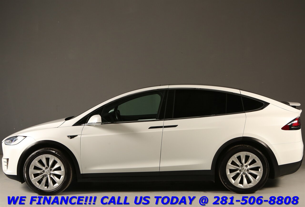 2020 Tesla Model X 2020 Long Range Plus AWD FSD 3RD ROW WOOD 37K - Photo 30 - Houston, TX 77031