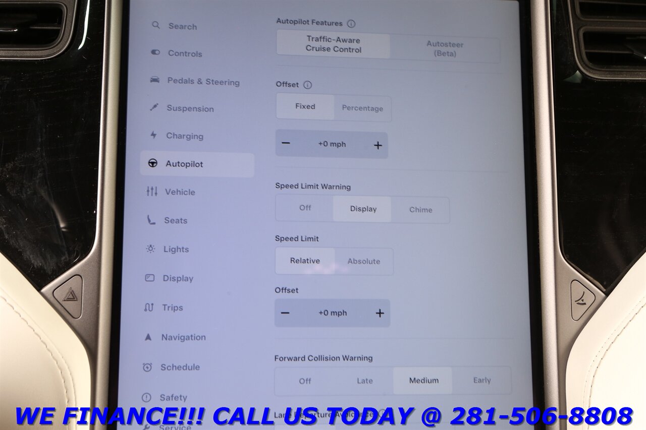 2020 Tesla Model X 2020 Long Range Plus AWD FSD 3RD ROW WOOD 37K - Photo 17 - Houston, TX 77031