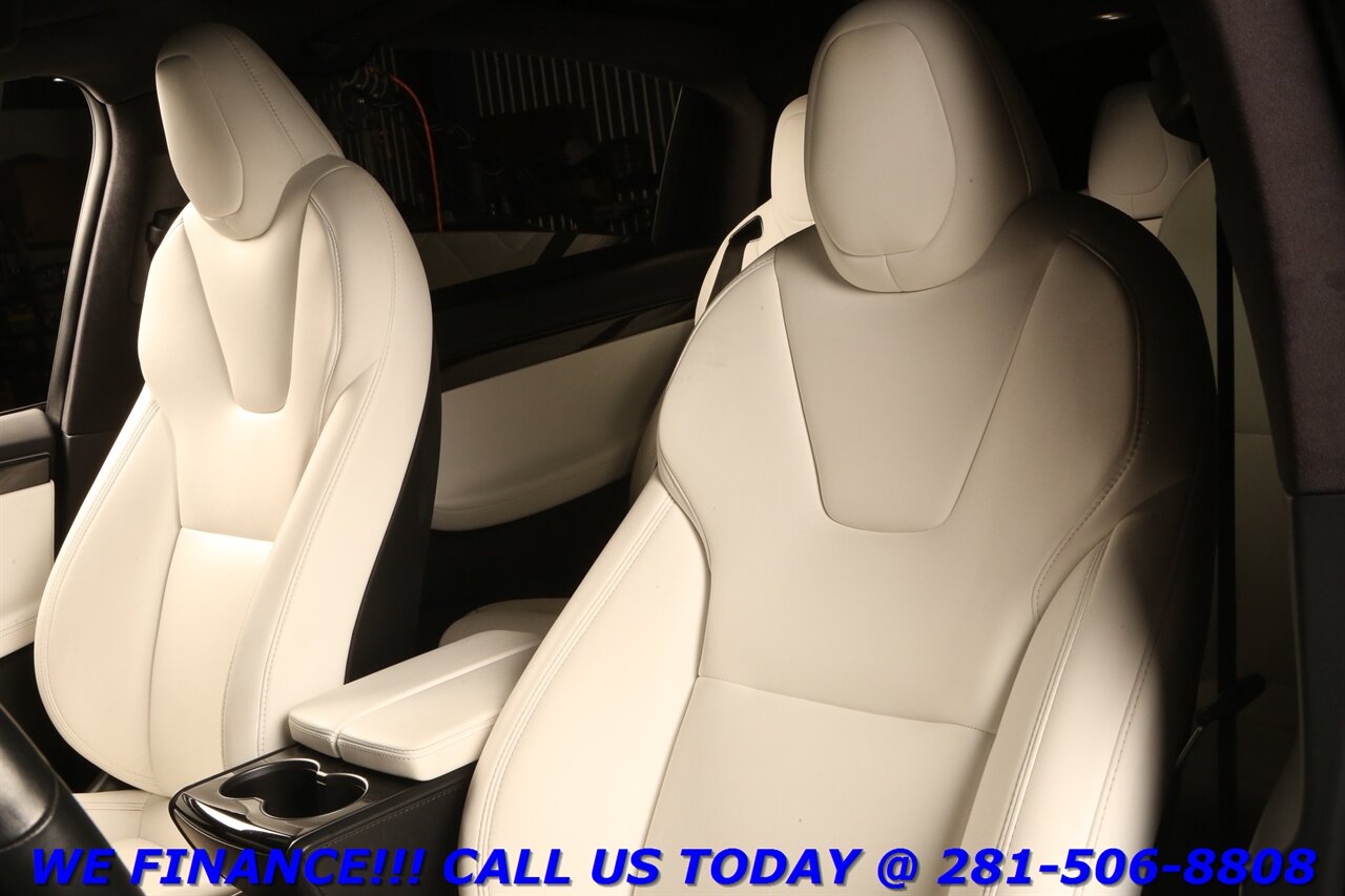 2020 Tesla Model X 2020 Long Range Plus AWD FSD 3RD ROW WOOD 37K - Photo 11 - Houston, TX 77031